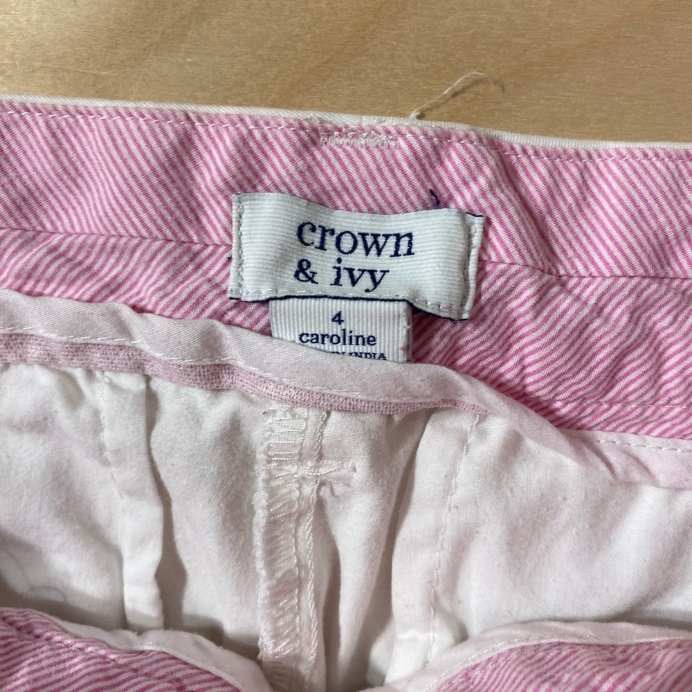 Crown & Ivy Caroline White Women's Shorts with Pink Lining 4 (NH) - Picture 5 of 8